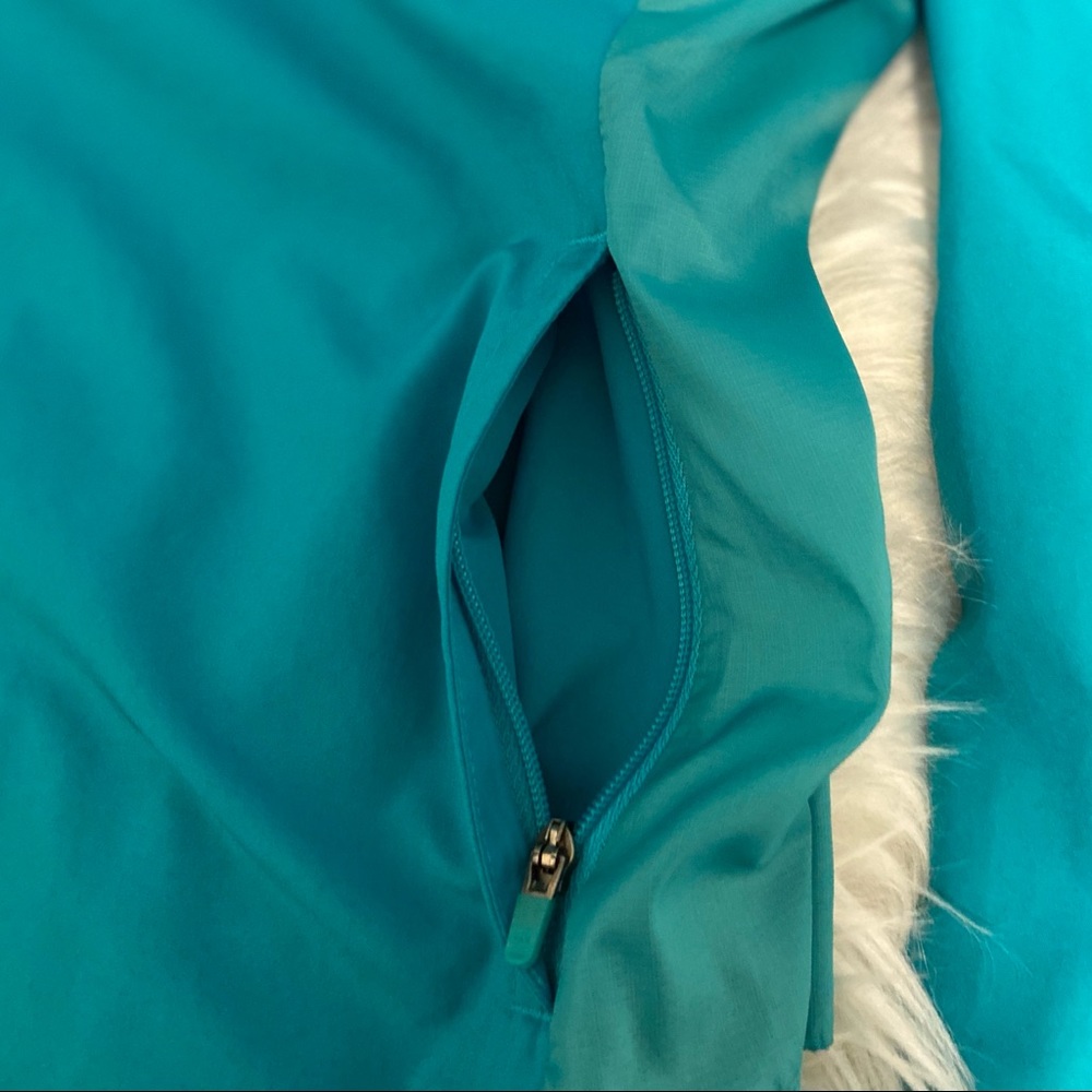 ADIDAS Womens RESPONSE Climaproof SMALL - Picture 5 of 8